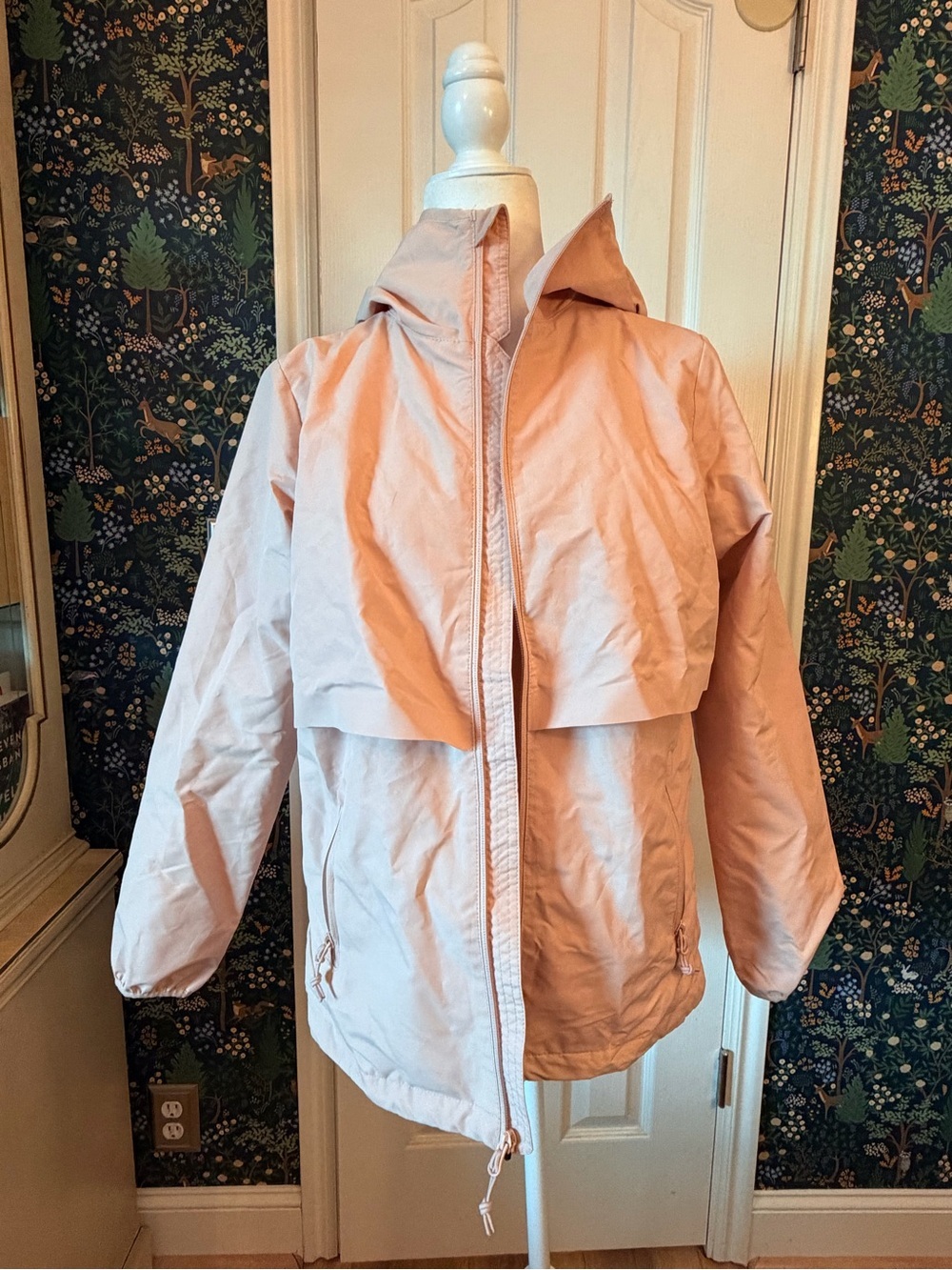 Champion Women's Light Pink Utility Hooded Jacket